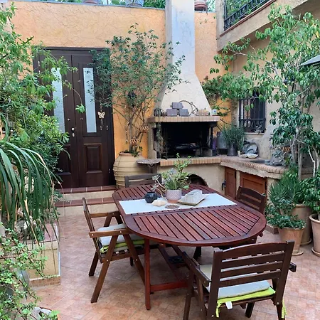 Old Town Retreat Rhodes City